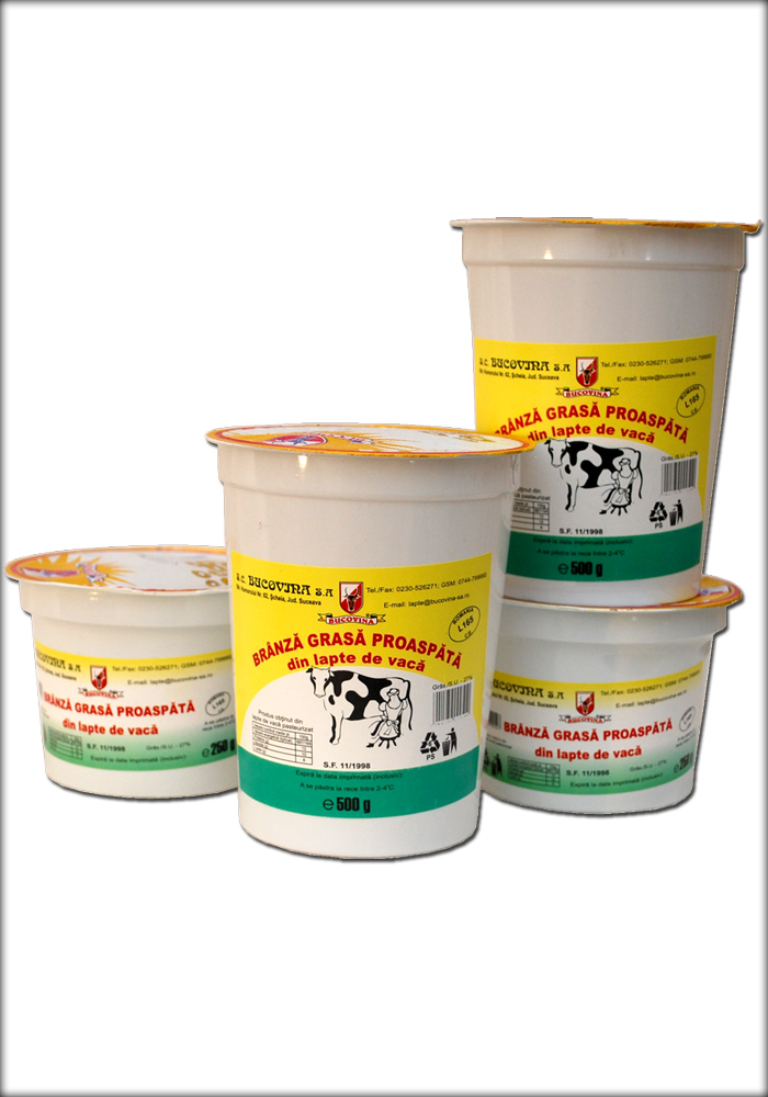 Brânză grasă proaspătă bucovina sa